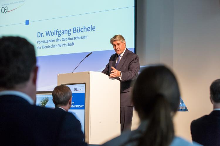 Der Ost-Ausschuss-Vorsitzende Büchele begrüßte die rund 250 Gäste der Jahresveranstaltung 2016. Foto: Ost-Ausschuss