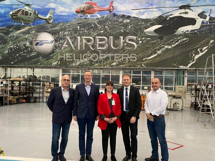 Der OAOEV zu Besuch bei Airbus Helicopters in Brasov, Foto: Airbus