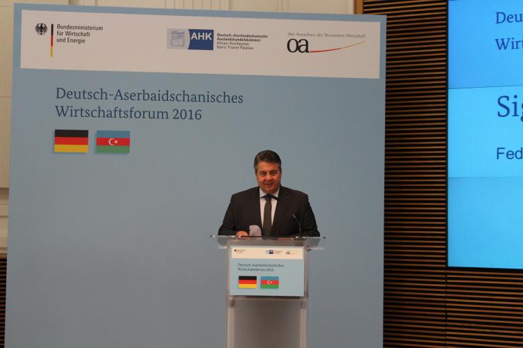 Bundeswirtschaftsminister Gabriel eröffnete das Wirtschaftsforum.