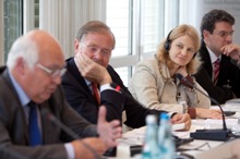 Natalia Kasperskaya, Gründerin des weltbekannten Softwareentwicklers ZAO Kaspersky Lab, diskutierte mit den Seminarteilnehmern über Innovationen als Grundlage des langfristigen Geschäftserfolgs.