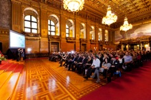 Jubiläumsveranstaltung im Festsaal des Hamburger Rathauses.