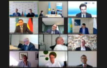 Vertreter aus Politik und Wirtschaft diskutierten in der Online-Konferenz, Foto: OA