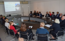 In verschiedenen Round-Tables konnten sich die Teilnehmer zu spezifischen Themen austauschen. Im Bild: Diskussionsrunde zur Tourismusindustrie. Foto: GIZ