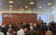 In ihrer Eröffnungsrede forderte die Ost-Ausschuss-Vorsitzende die Vertiefung und Erweiterung des EU-Binnenmarkts. Foto: Christian Himmighoffen