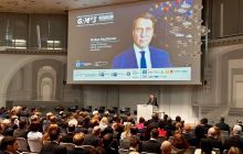 Für den Ost-Ausschuss eröffnete der Stellvertretende Vorsitzende Philipp Haußmann die Veranstaltung. Foto: Andreas Metz