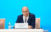 Der stellvertretende Ost-Ausschuss-Vorsitzende Christian Bruch beim Deutsch-Kasachischen Wirtschaftsforum in Astana. Foto: Ruslan Mazunin