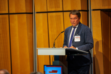 Ost-Ausschuss-Vorstand Philipp Haußmann zur Eröffnung des 1. Konferenztages in der IHK Berlin, Foto: AHK Rumänien / Fotograf Christian Sommer