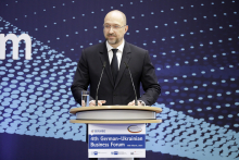 Der ukrainische Premierminister Denys Schmyhal bei der Eröffnung des 4. Deutsch-Ukrainischen Wirtschaftsforums